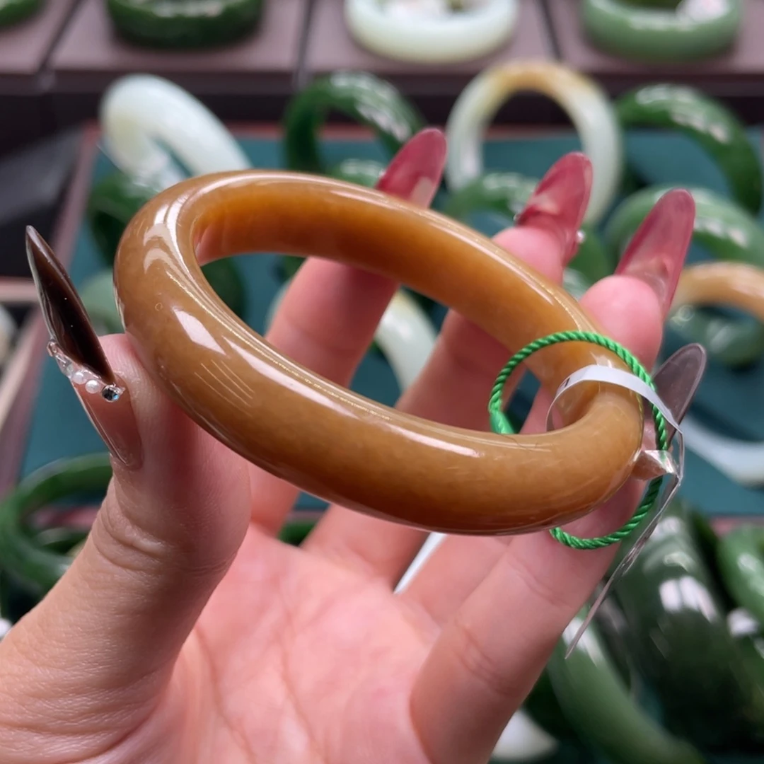 和田玉未镶嵌手镯5152