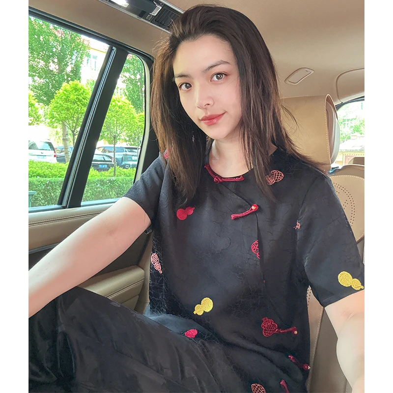 美美国风2025夏季复古暗纹重工斜襟福禄刺绣盘扣新中式上衣6719