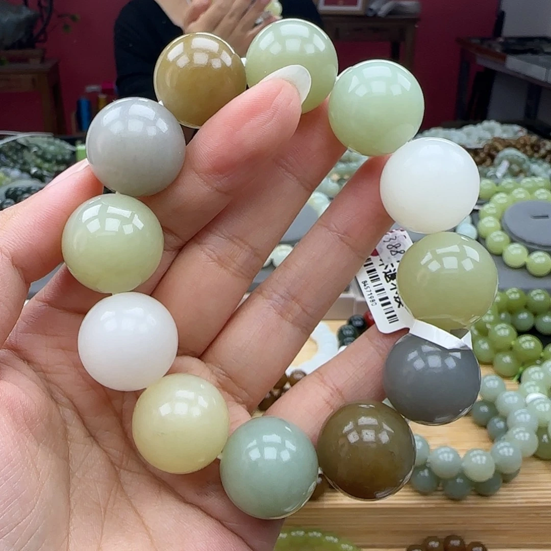 和田玉未镶嵌手链