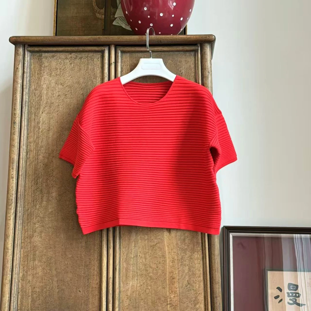 MYL 2025年夏季新款棉混纺红色针织衫坑条短袖短款纯色针织衫