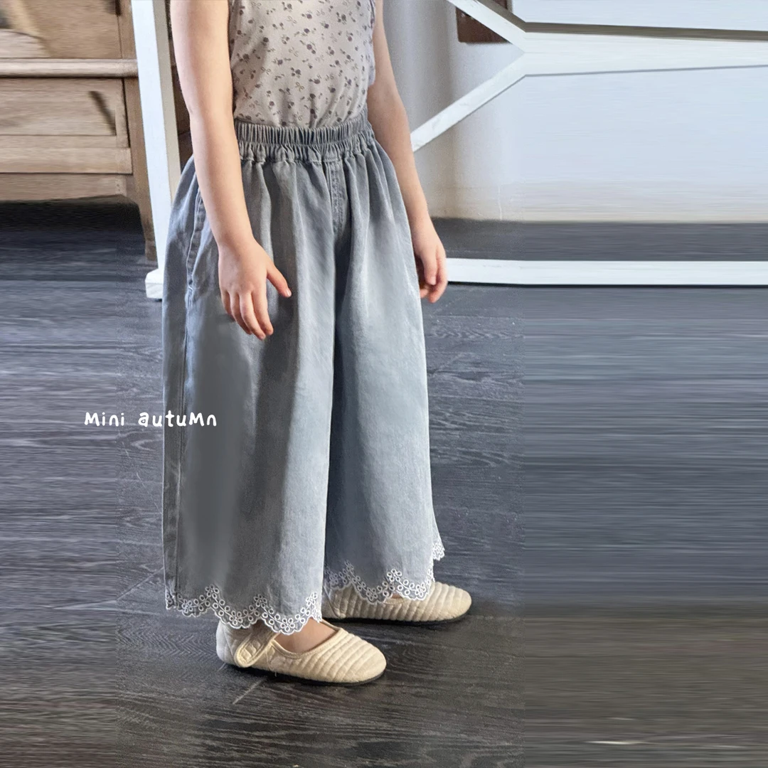 现货「MINI AUTUMN」【繁星点缀】水浪边绣花牛仔裤女小童夏XX038