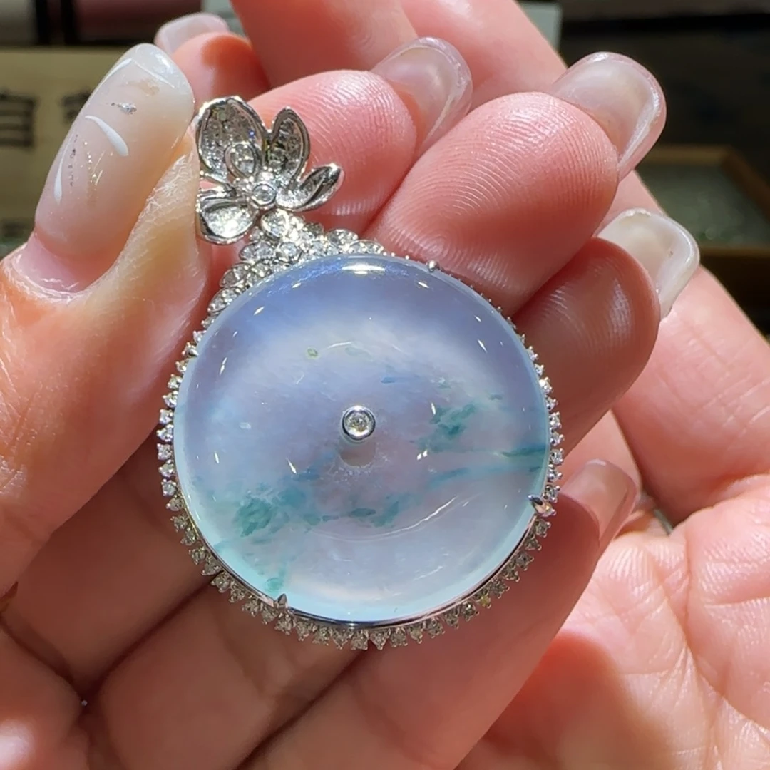 【闪购商品】翡翠颈饰18K金镶嵌缅甸