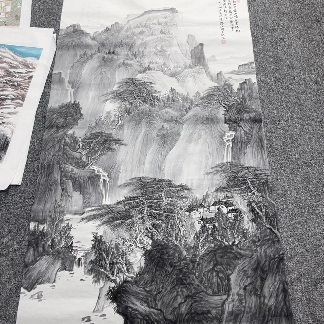 明***育国画卖字画的小伙伴