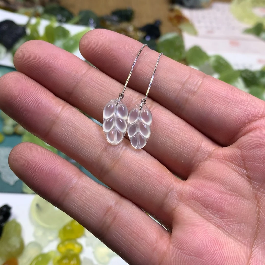 岫玉颈饰未镶嵌蚕*小叶子