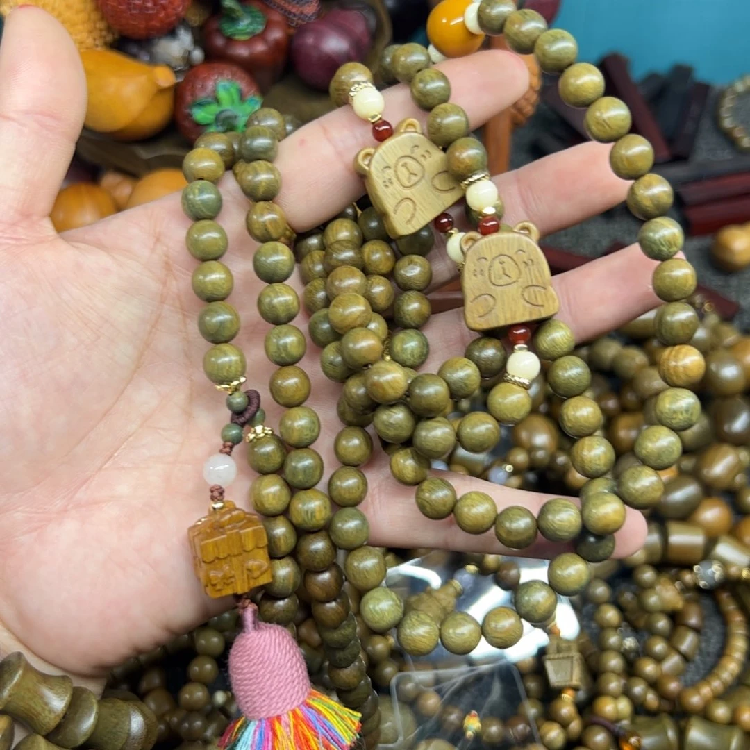 维腊木（绿檀）无事牌