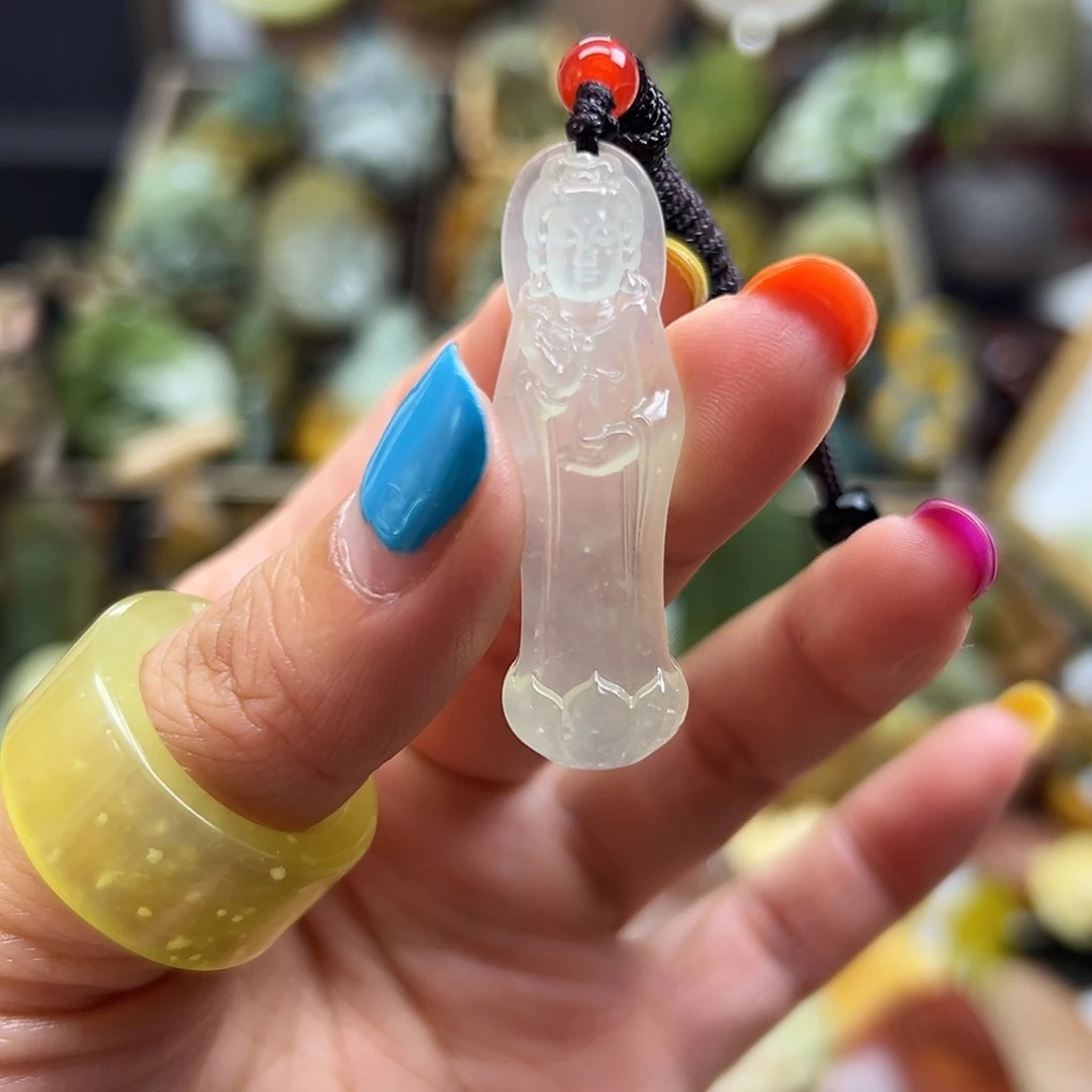 岫玉未镶嵌颈饰岫玉观音