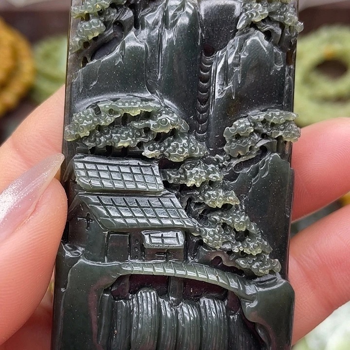 和田玉未镶嵌颈饰