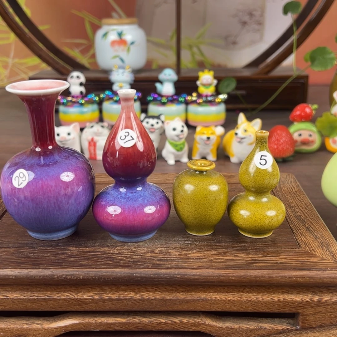 摆件?**唛景德镇美术作品博览中心展出