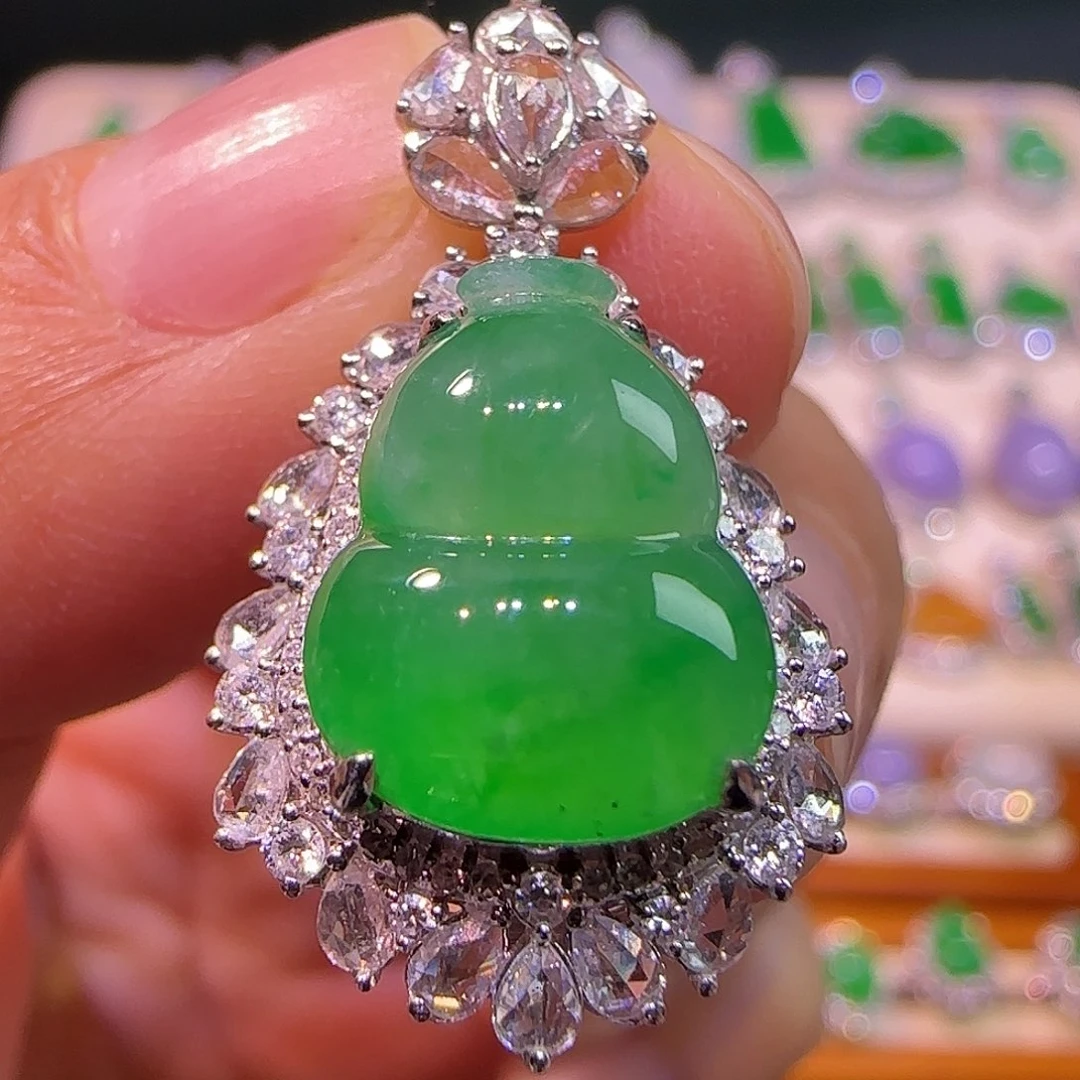 翡翠18K金镶嵌吊坠(不含链)