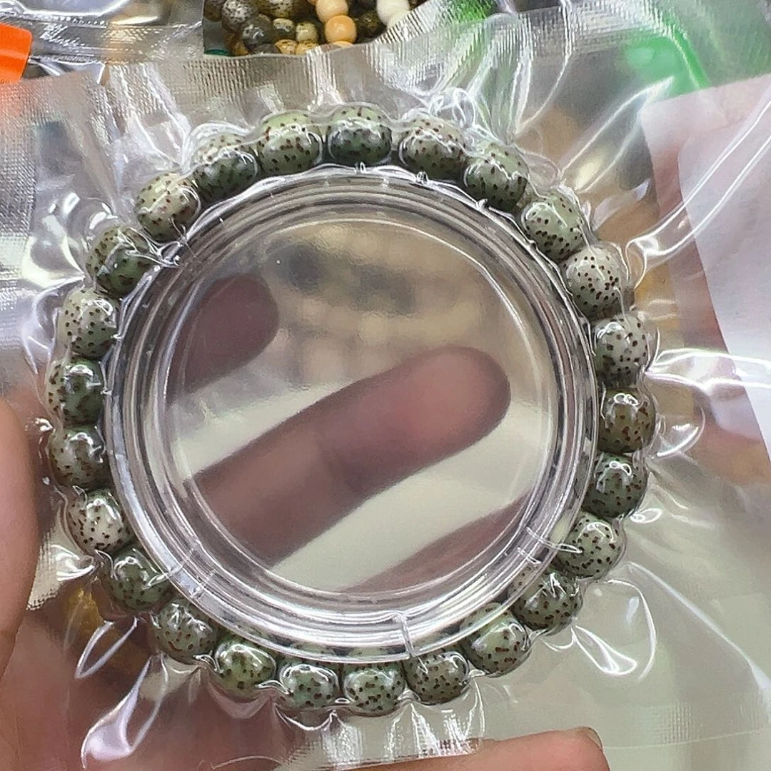 手串星月菩提42殿堂大眼睛单圈9左右
