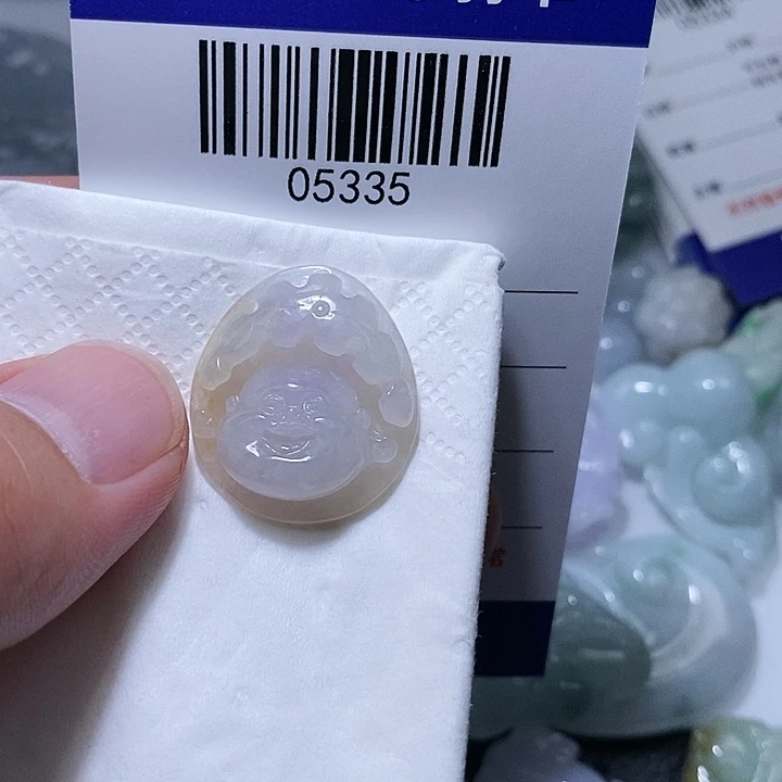 翡翠未镶嵌颈饰天光墟翡翠市场现金代购