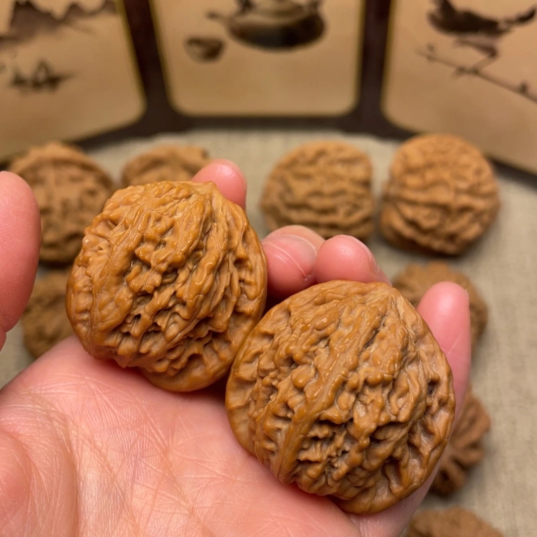 文玩核桃把件秦岭核桃11号