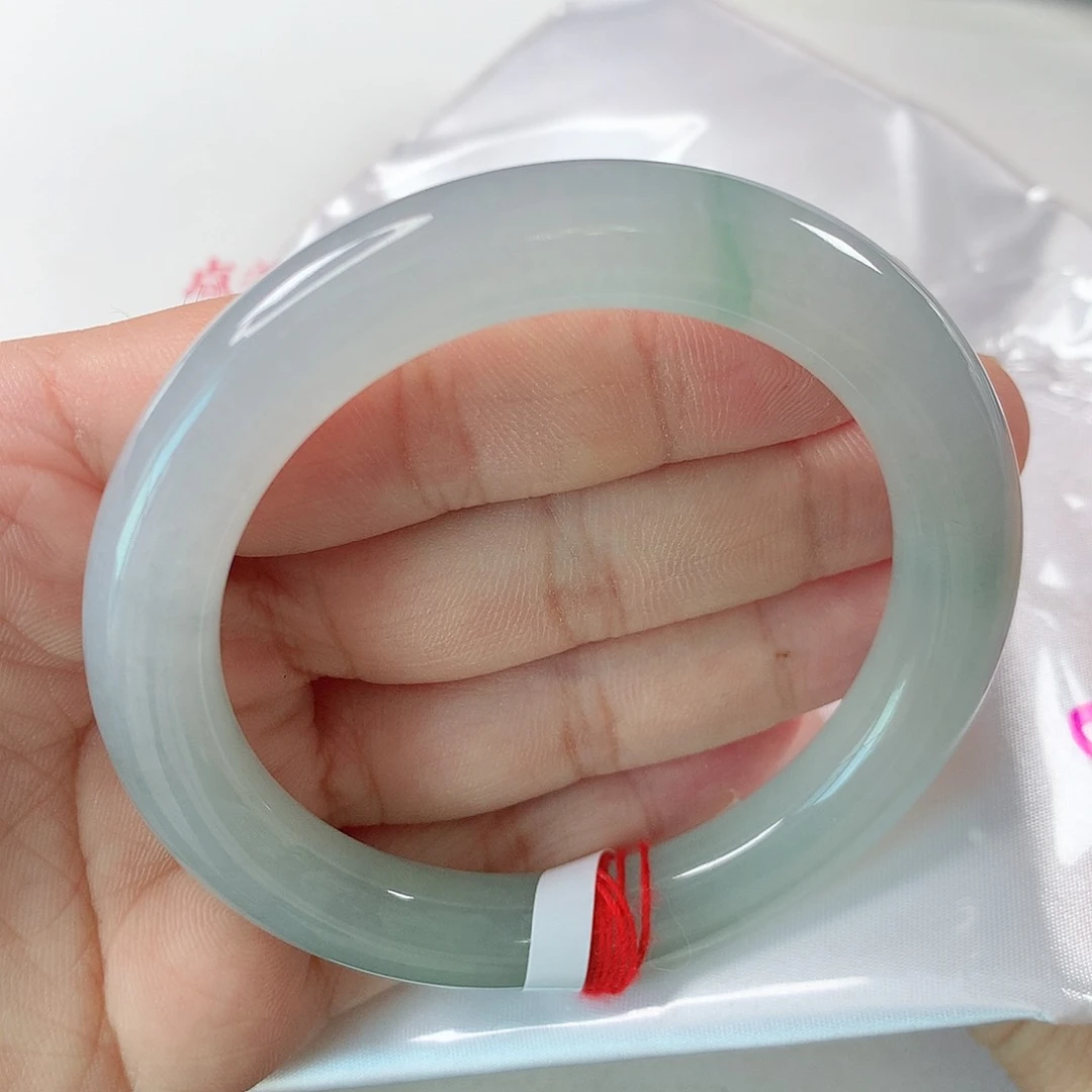 翡翠手镯未镶嵌⑦⑧