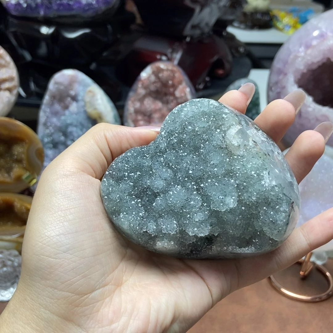 摆件紫晶未镶嵌水晶
