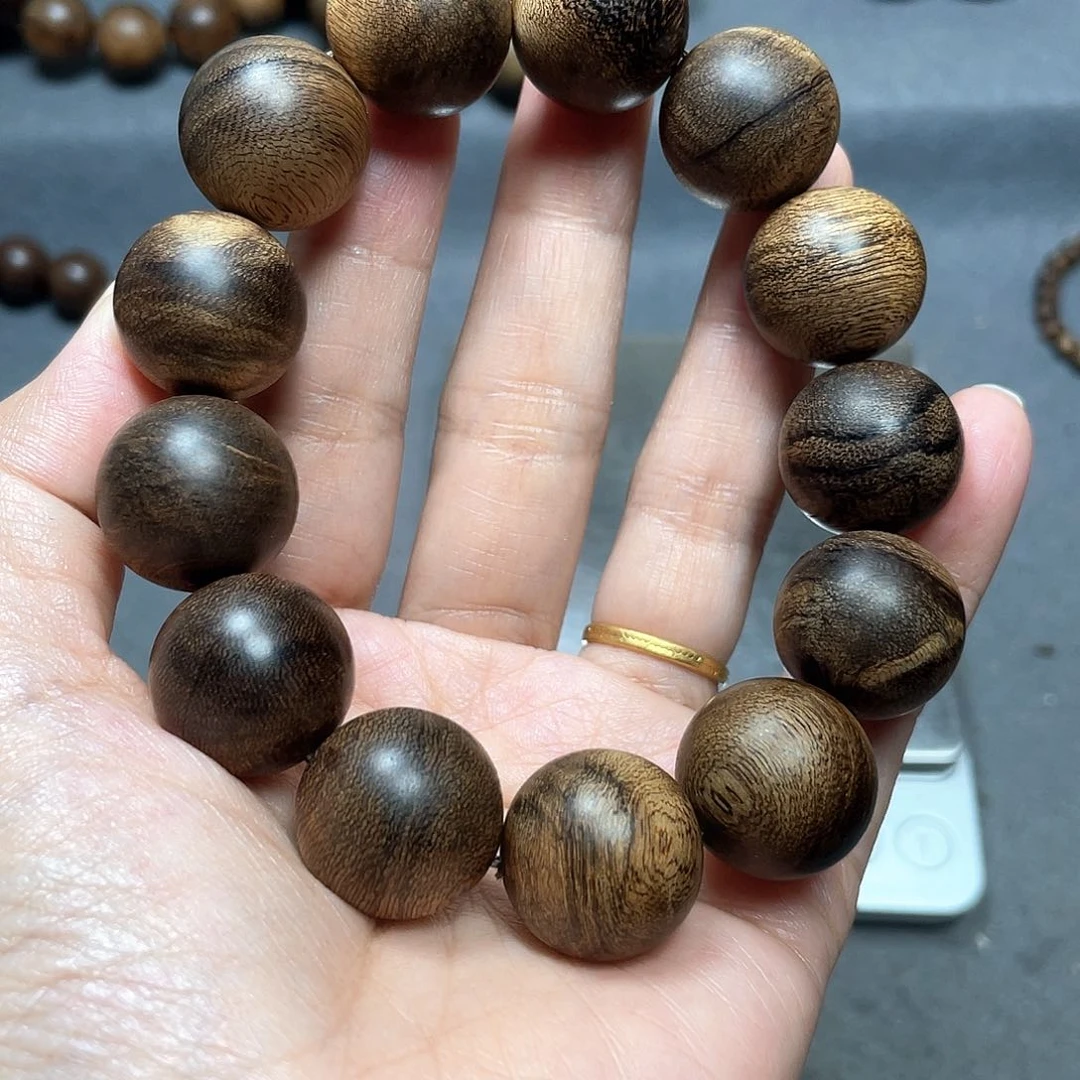 沉香手串白棋瘤疤1.8