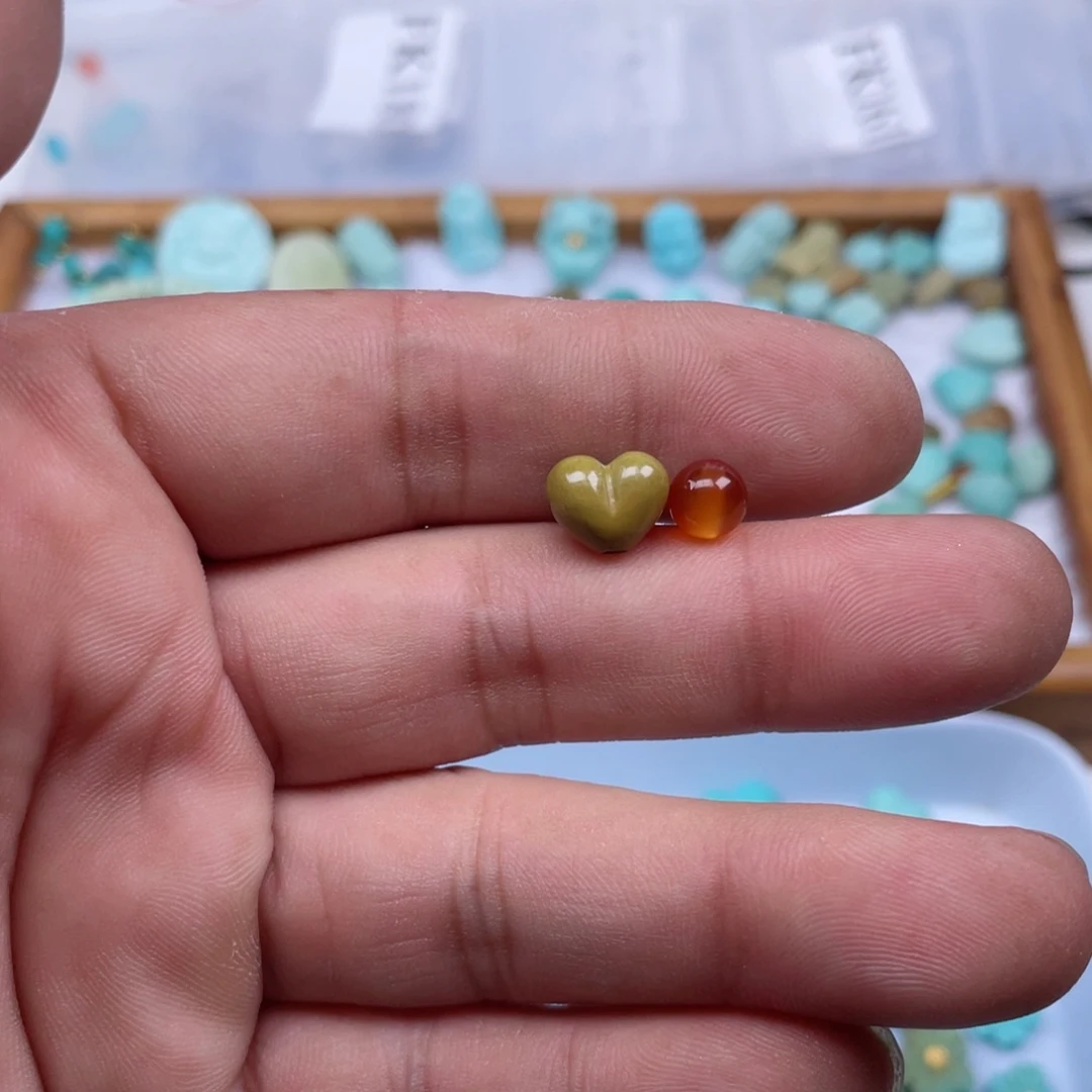 南红玛瑙未镶嵌颈饰181