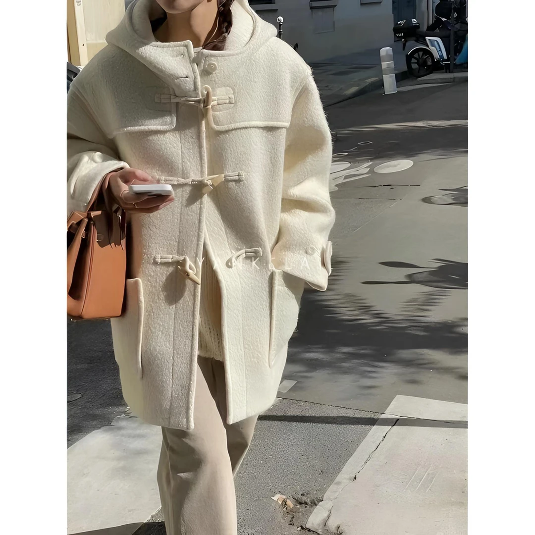 严可莱 韩国进口羊驼毛！质感gao及牛角扣外