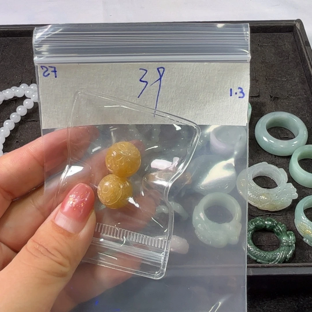 定制翡翠未镶嵌珠子