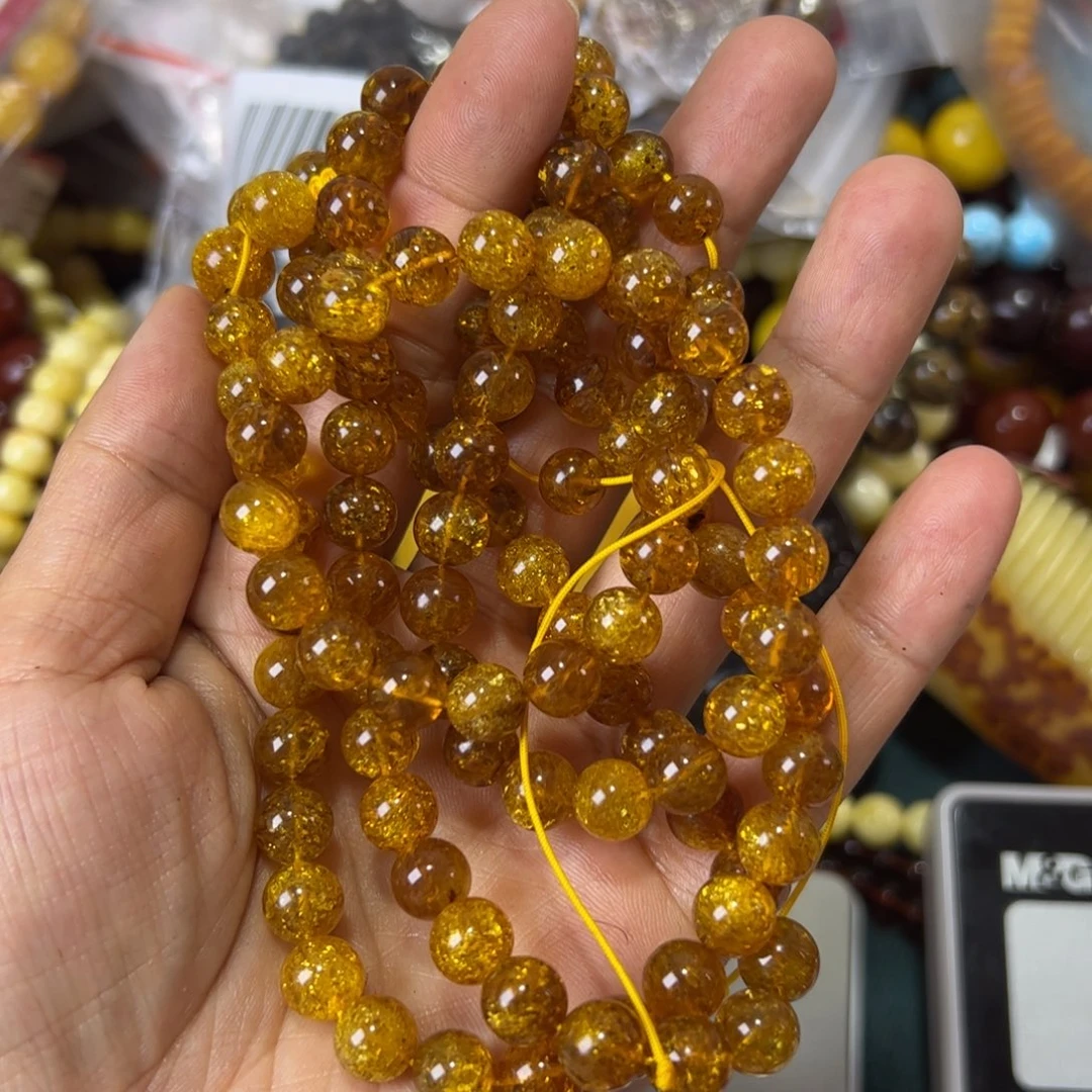 未镶嵌琥珀珠宝奇石92