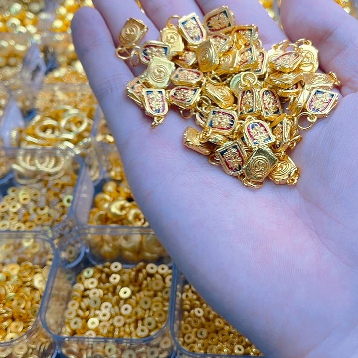 锆石铜合金珐琅彩黄财神方牌2个