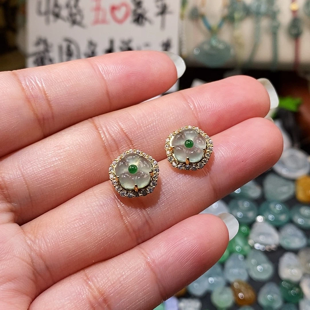 翡翠银S925镶嵌颈饰高冰小花耳钉