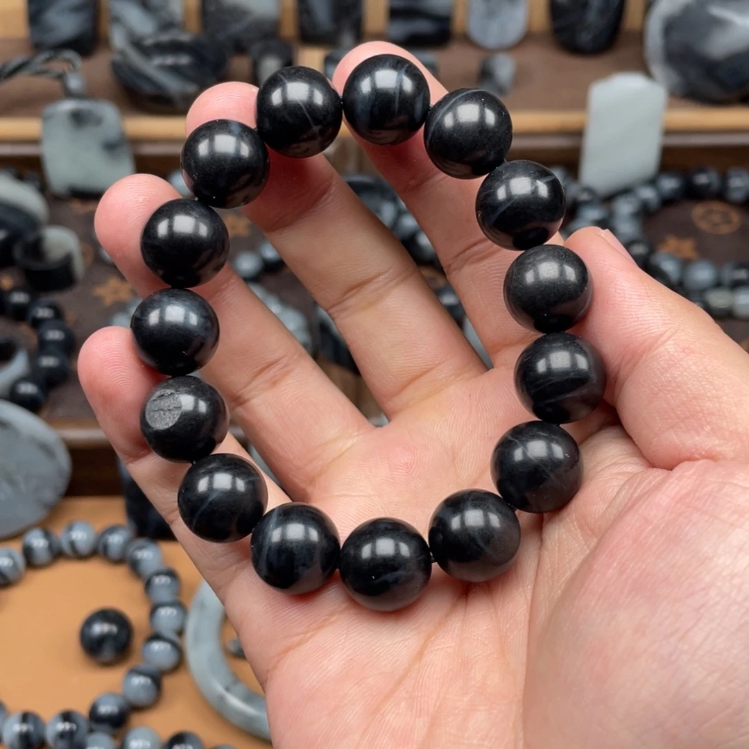 和田玉未镶嵌手串