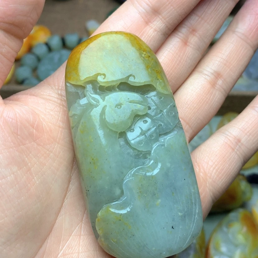 【闪购商品】颈饰未镶嵌和田玉