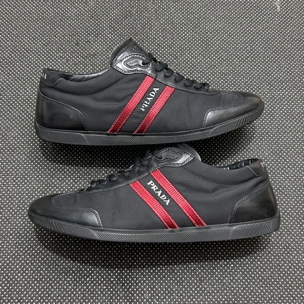 95新 Prada/普拉达 41码 26.5cm 黑红 条纹 侧标 板鞋
