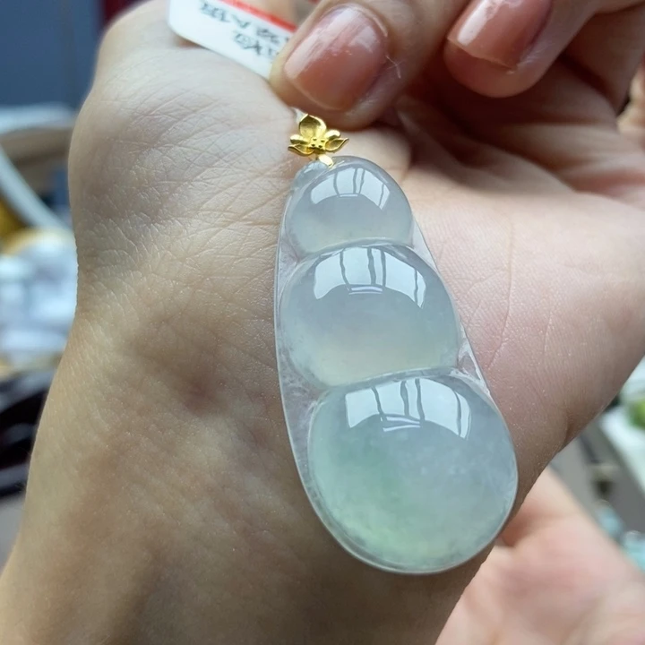 翡翠18K金镶嵌颈饰吊坠26