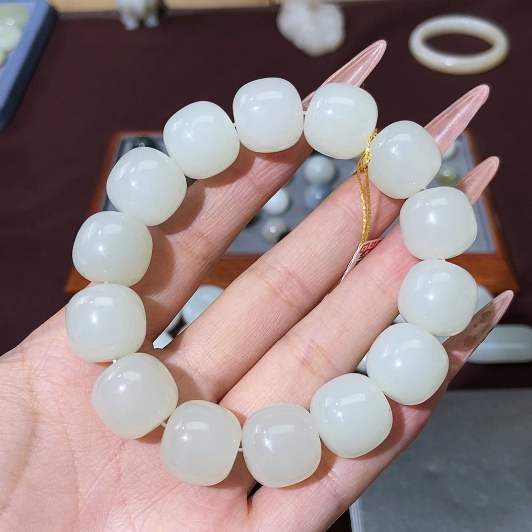 和田玉未镶嵌手链