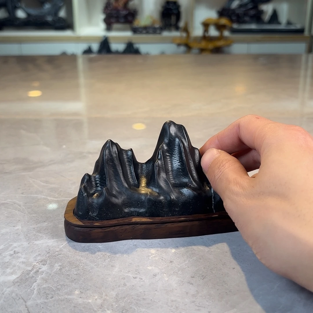 晖***哥灵璧石手工雕刻奇石摆件
