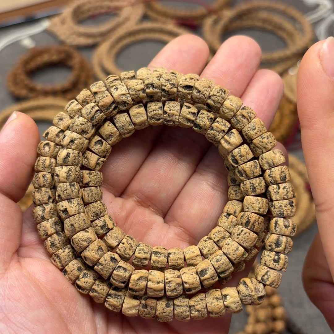 几***痴手串柏香籽/百香籽