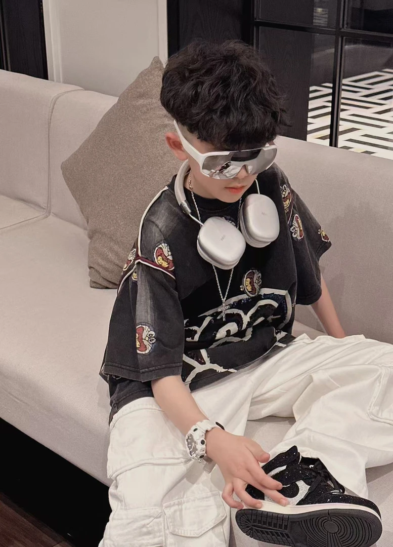 【蜡小新】【机器猫】高街中大童宽松韩版短袖T恤，模特穿150，