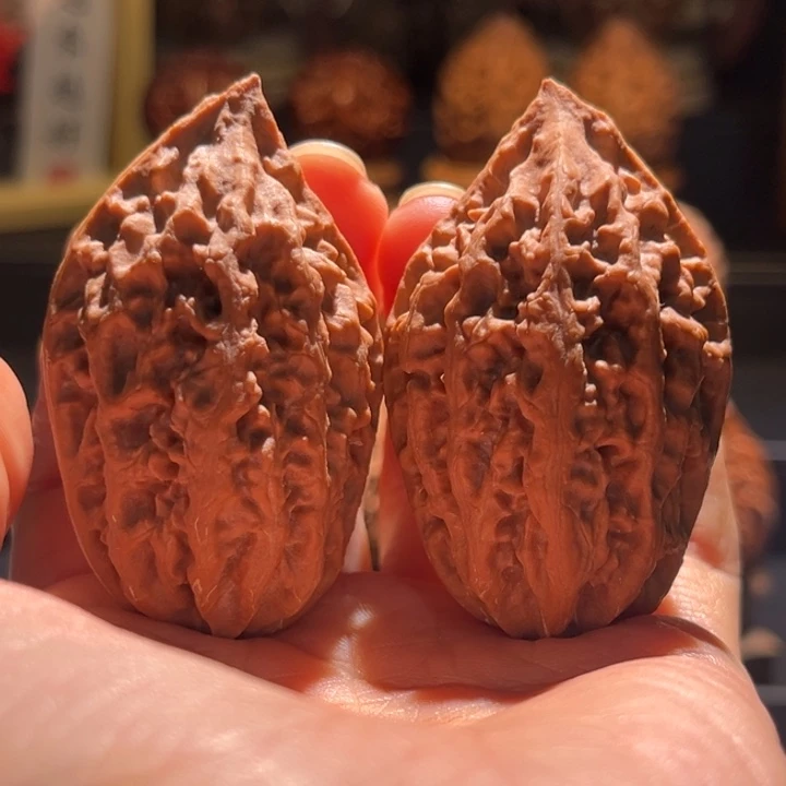 吊坠文玩核桃麦穗弯刀46