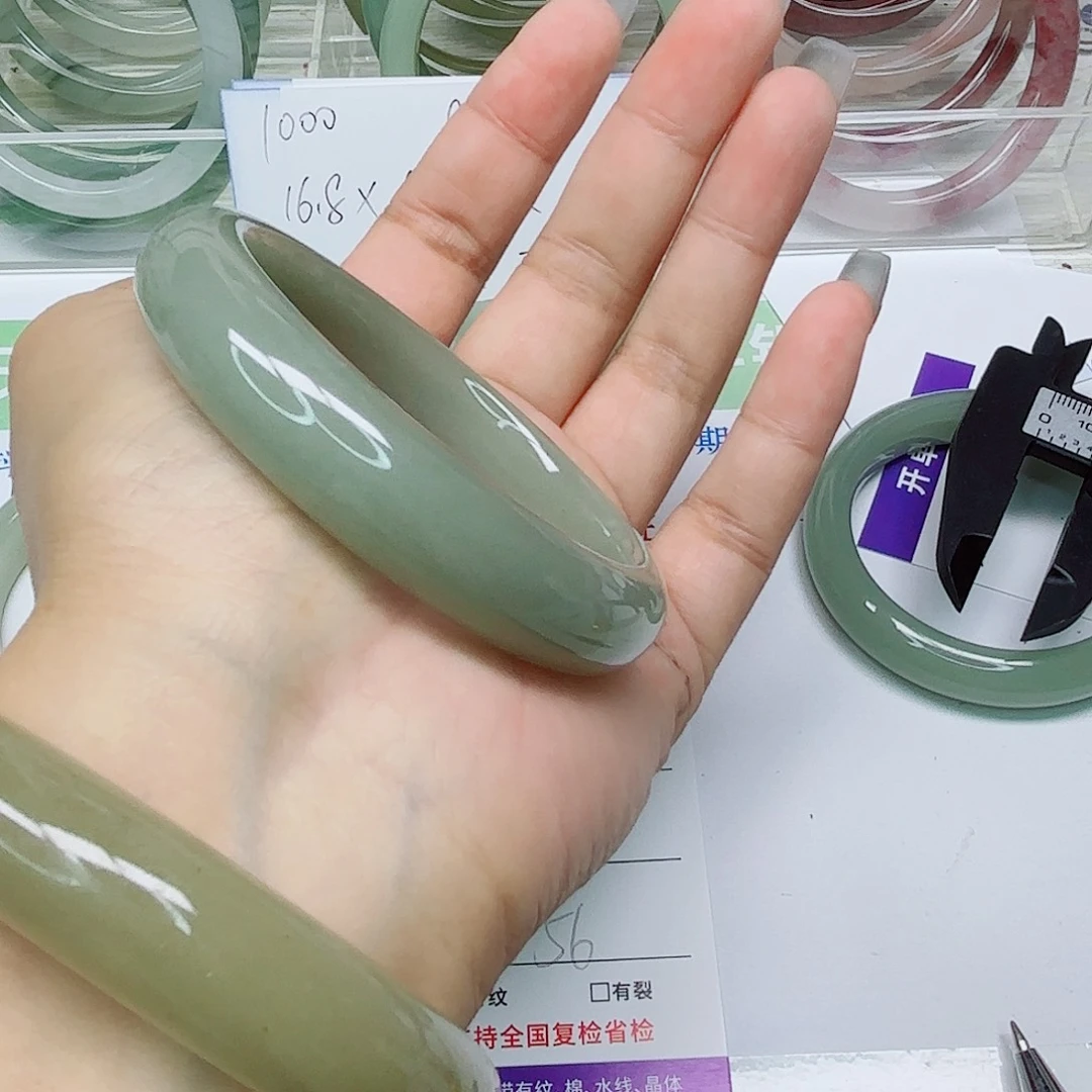 未镶嵌手镯石英质玉175/5655