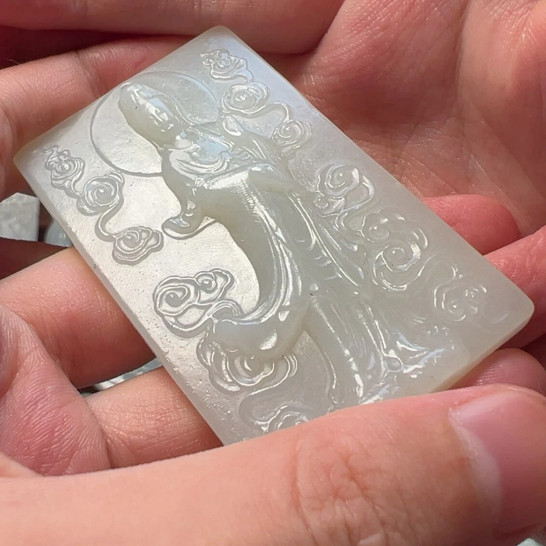 可***圈和田玉未镶嵌挂件