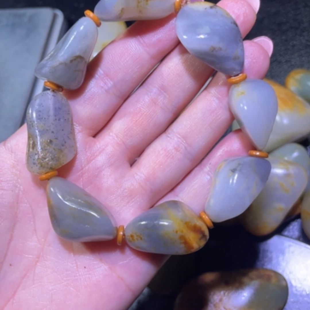 【闪购商品】颈饰未镶嵌和田玉奋****2