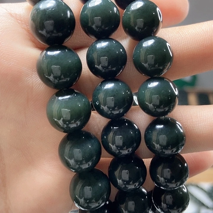 未镶嵌手串和田玉（青玉）卡12圆珠