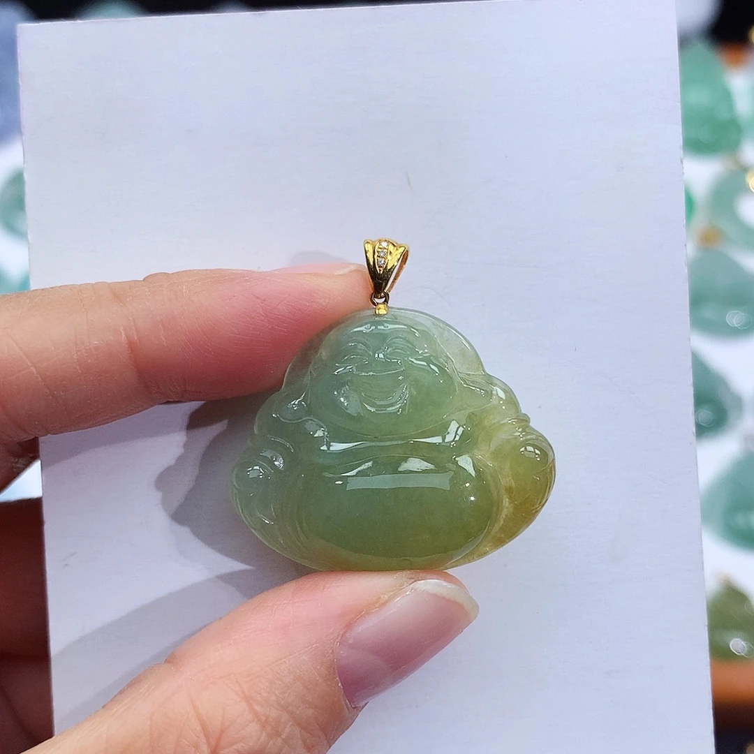 翡翠18K金镶嵌颈饰翡翠吊坠