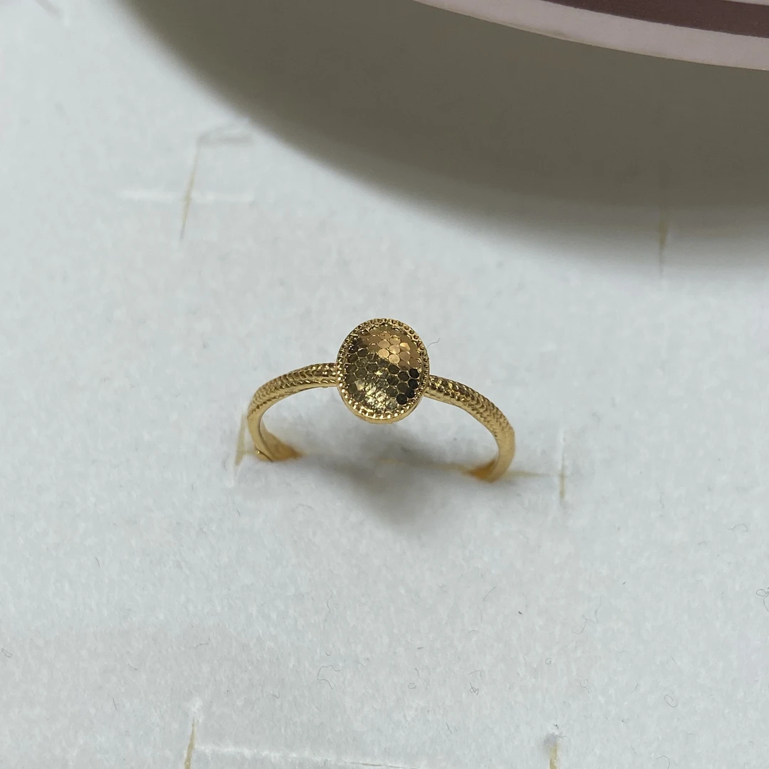 【小鑫黄金甄选】足金999亮片鸽子蛋戒指 2.56g