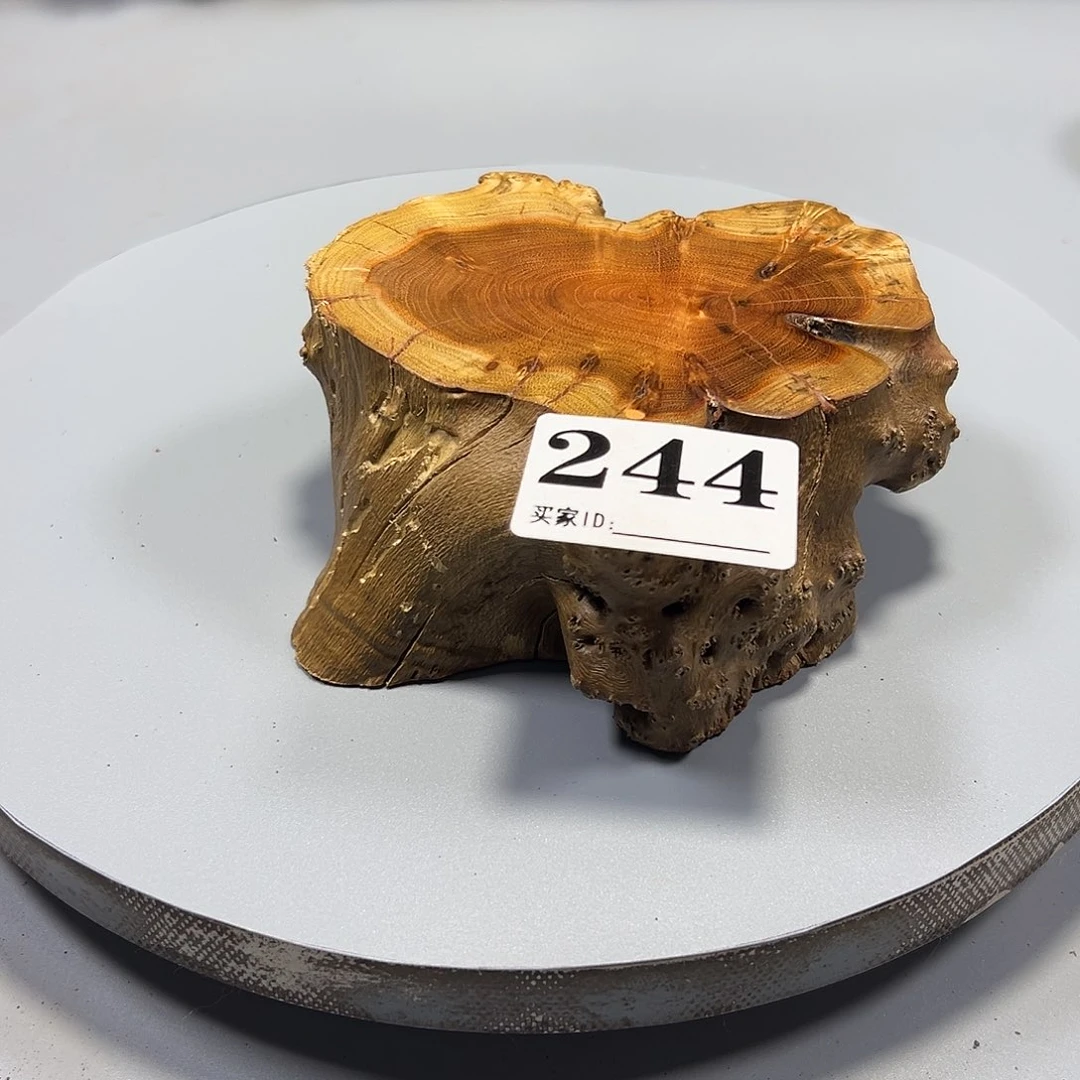 大果紫檀（缅甸花梨）沫**行