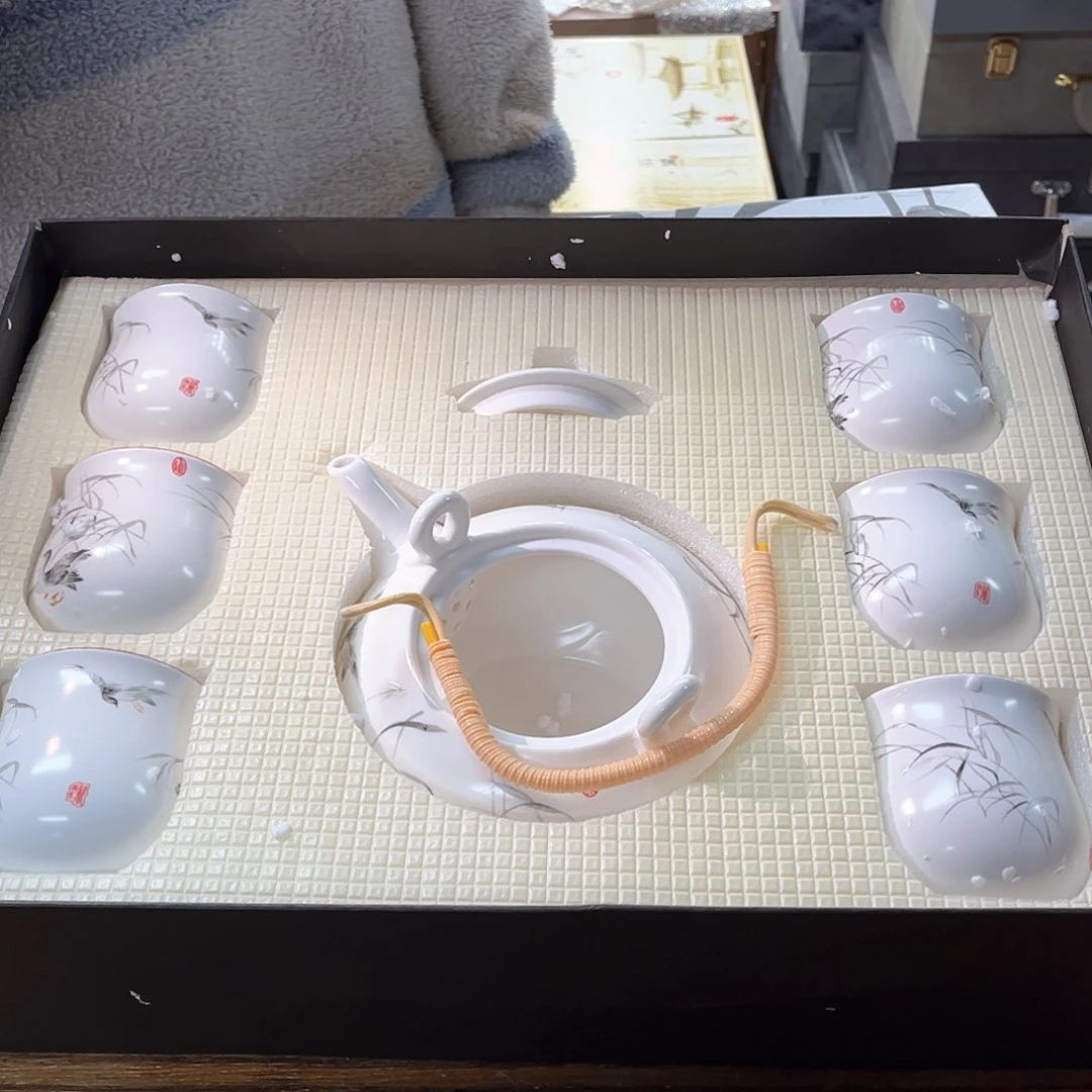 茶具套装摆件等等