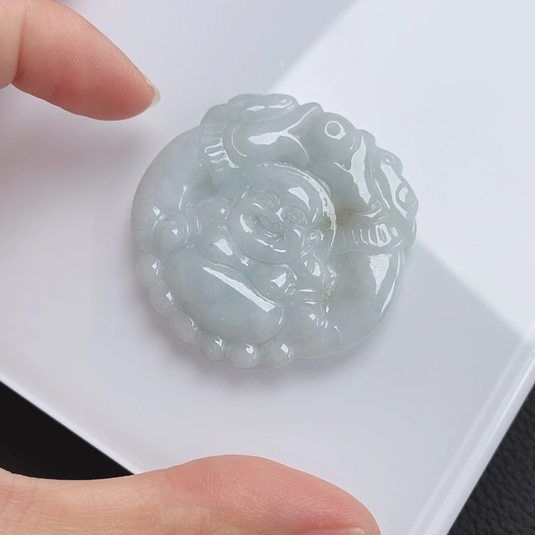 翡翠未镶嵌颈饰翡翠