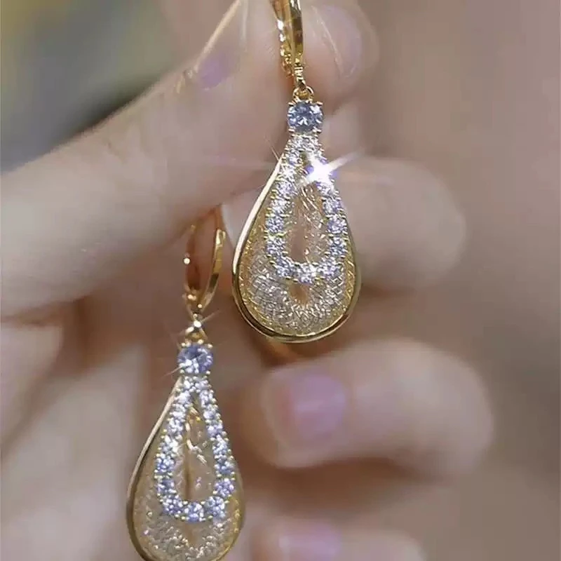 铜合金合成锆石耳饰 【雨滴耳扣】轻奢气质款耳扣耳环