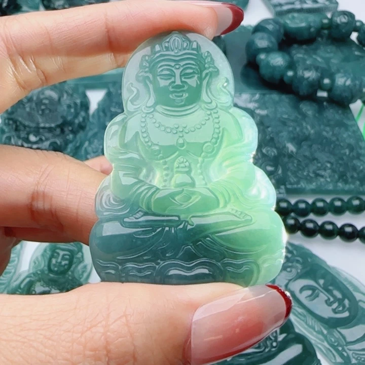 翡翠未镶嵌颈饰多样性发货天然A货翡翠