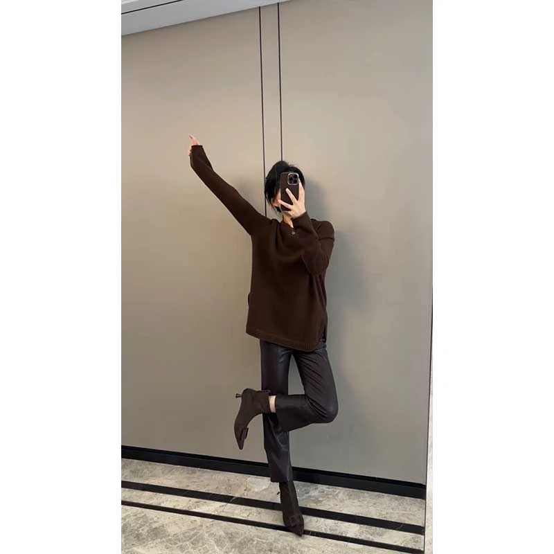 圆领长袖针织衫女2025秋冬新款慵懒风宽松舒适洋气毛衣潮