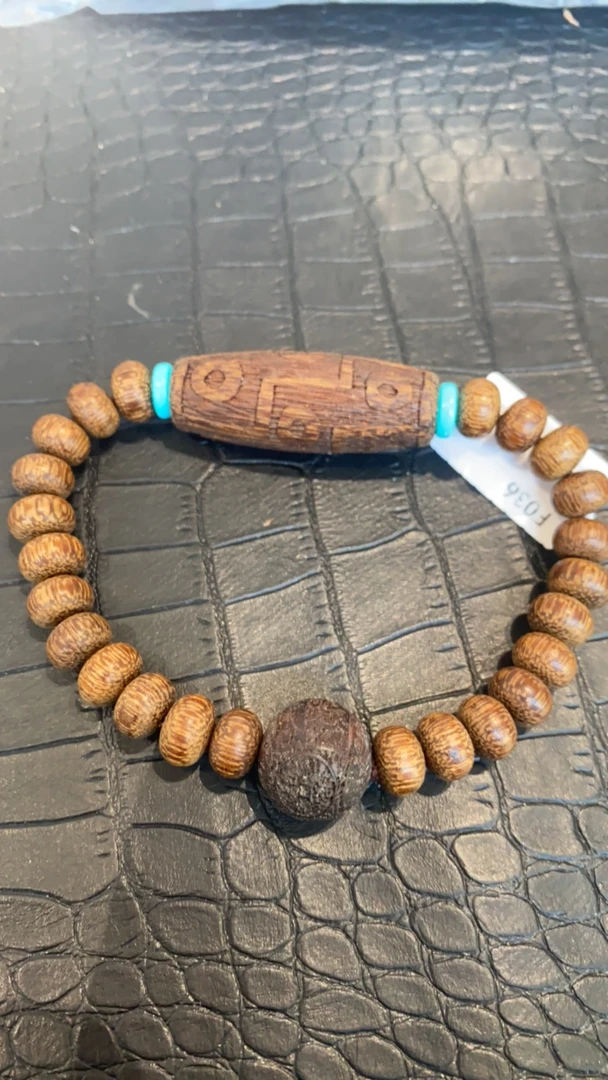 沉香【磊弟精选】F036沉香木作文创