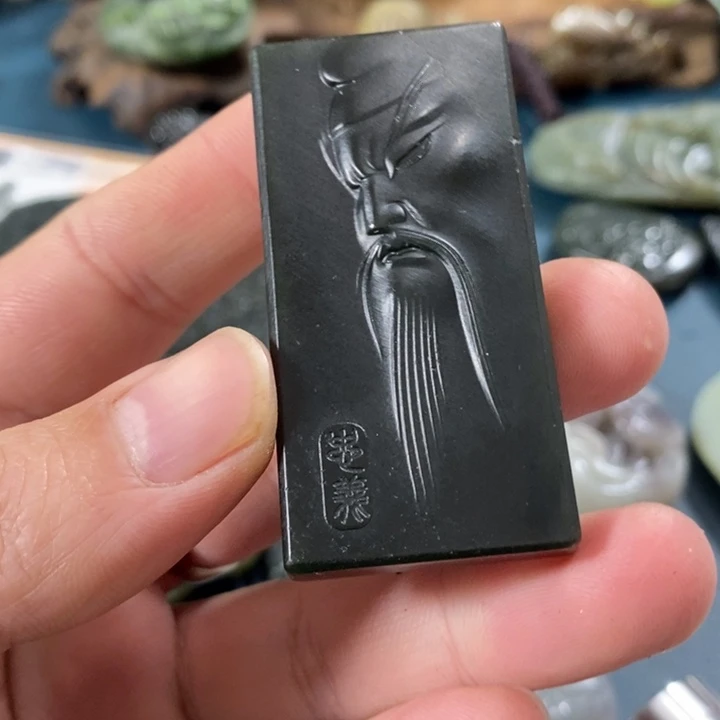 和田玉（糖玉）未镶嵌挂件