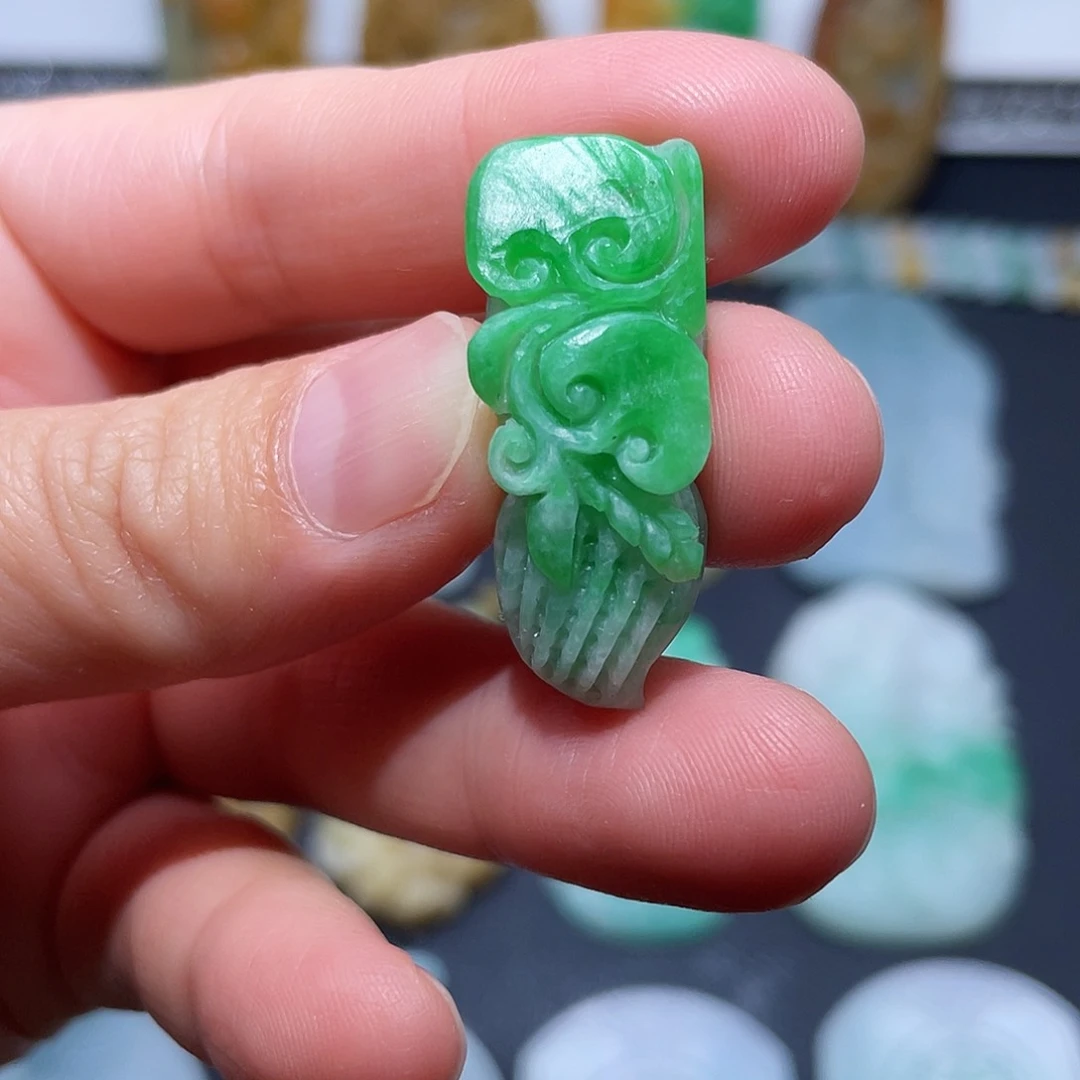 定制翡翠未镶嵌翡翠