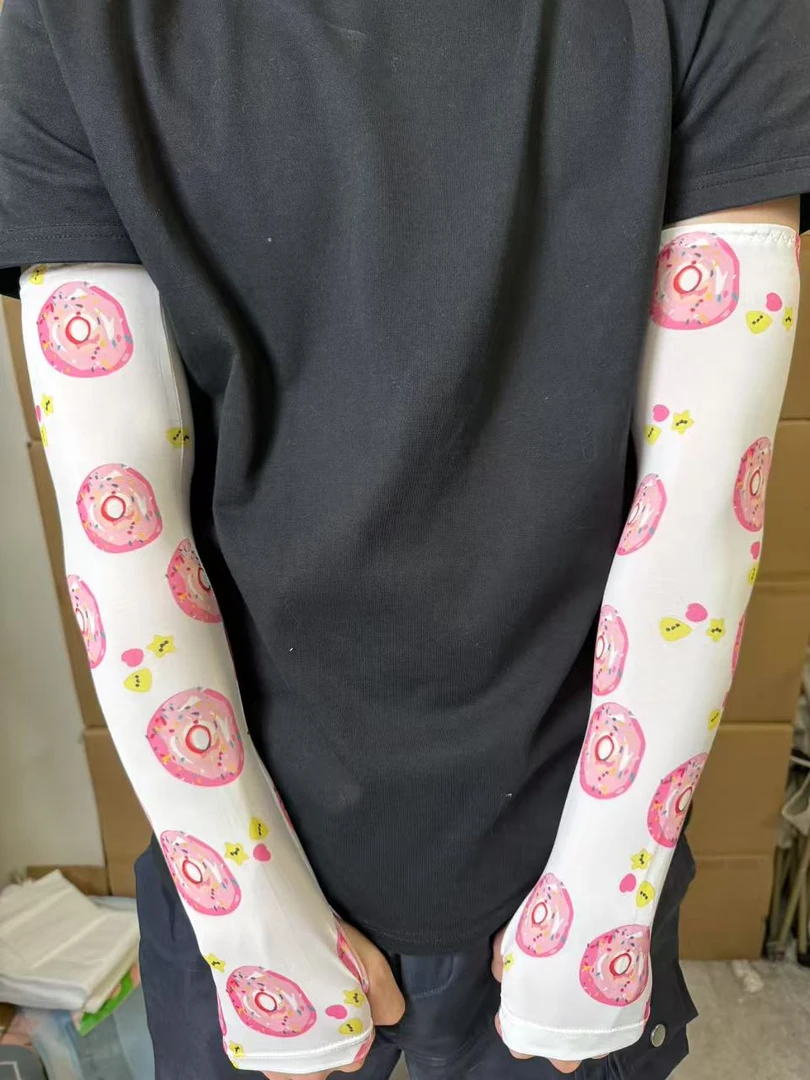 拍一发三双)防晒冰袖主图卡通图案混发